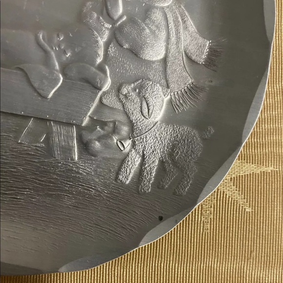 Wendell August Forge Christmas Manger Scene Plate
Used - Picture 8 of 11